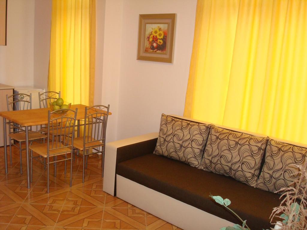 Saint Elena Apartcomplex 阳光海滩 外观 照片